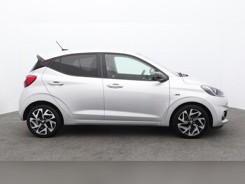 Used Hyundai i10 2022 for sale - 77412907: Photo