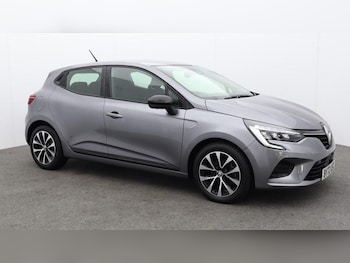 Used Renault Clio 2023 for sale - 77679481: Photo