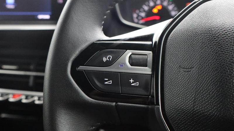 Used Peugeot 208 2023 for sale - 77363487: Photo 10