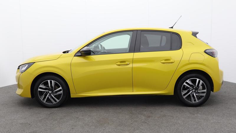 Used Peugeot 208 2023 for sale - 77363487: Photo 6