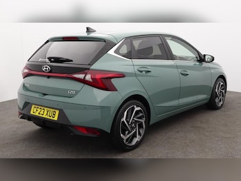 Used Hyundai i20 2023 for sale - 77487192: Photo