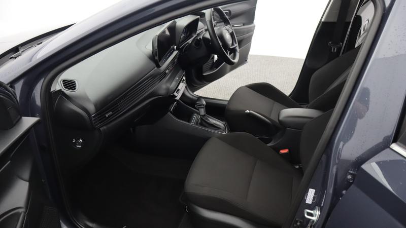 Used Hyundai i20 2023 for sale - 77323573: Photo 19