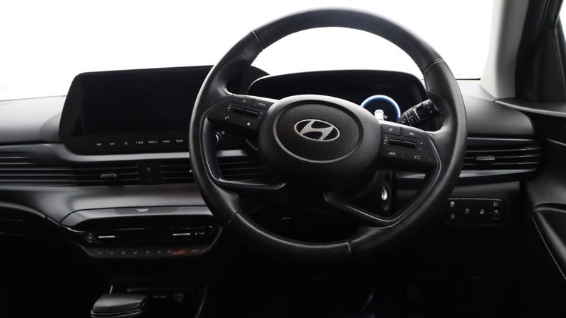 Used Hyundai i20 2023 for sale - 77323573: Photo 9