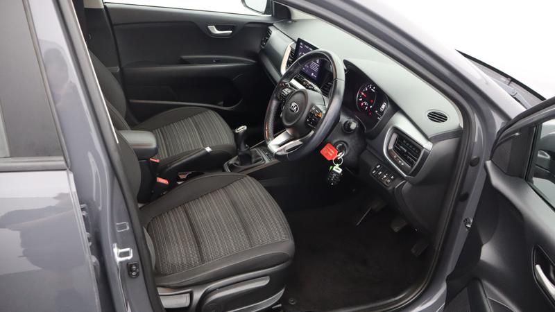 Used Kia Stonic 2020 for sale - 77117155: Photo 17