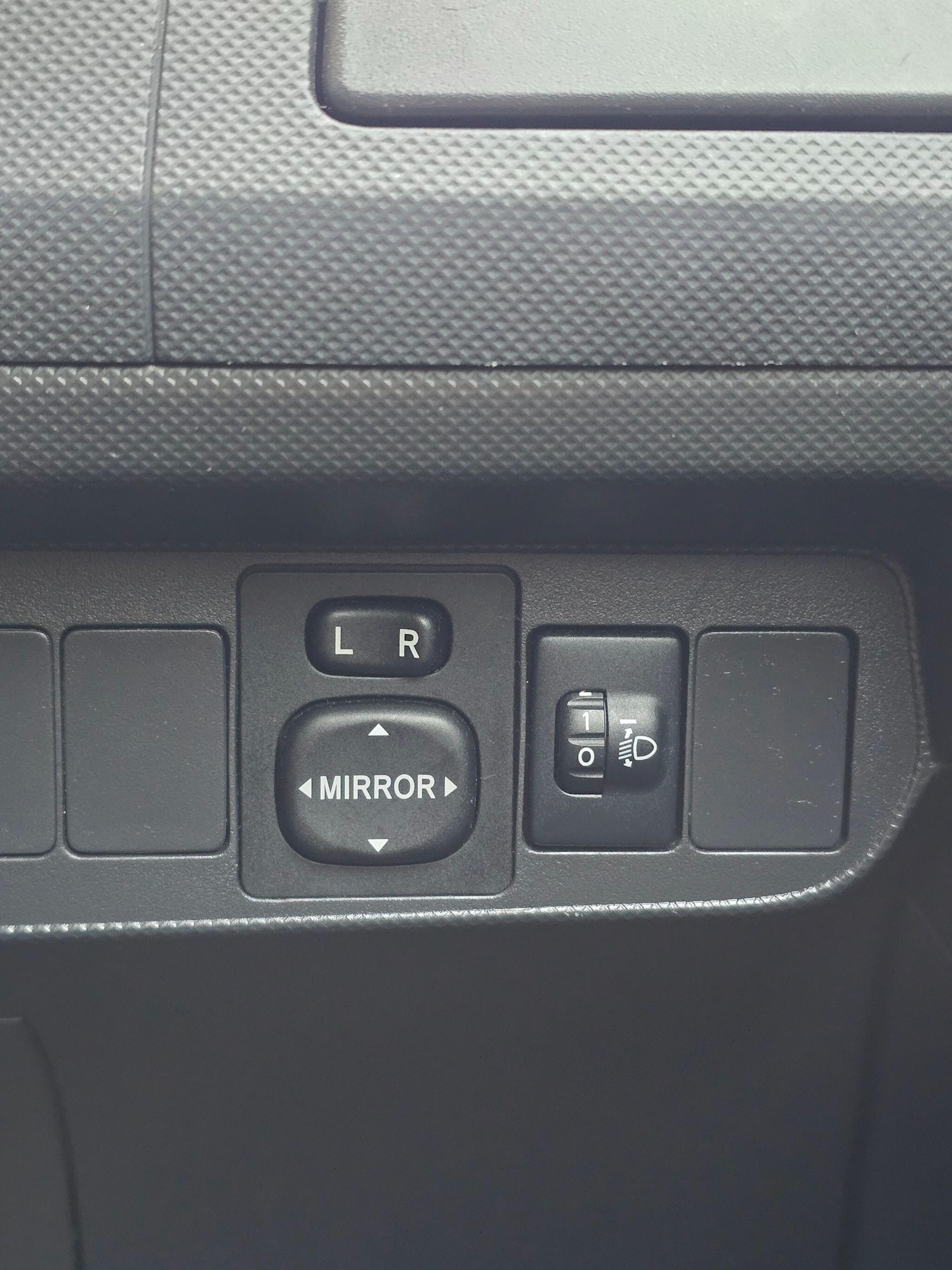 Used Toyota Auris 2009 for sale - 77612933: Photo 18