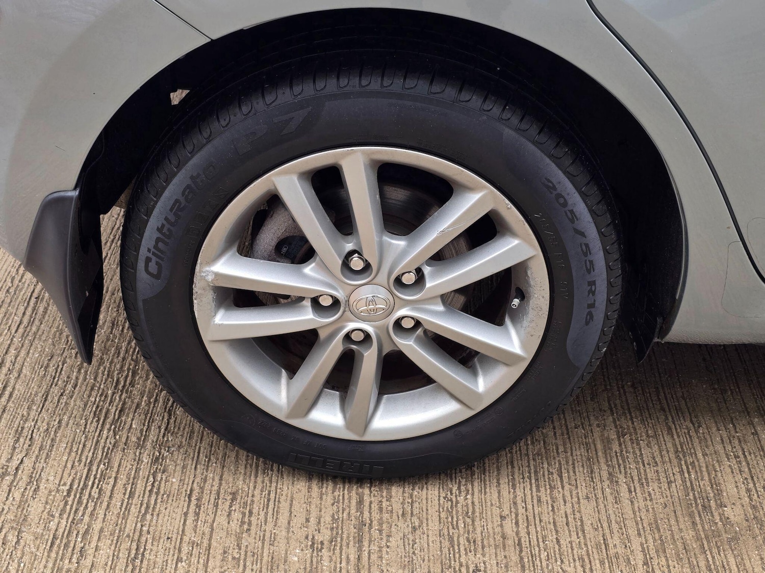 Used Toyota Auris 2009 for sale - 77612933: Photo 26