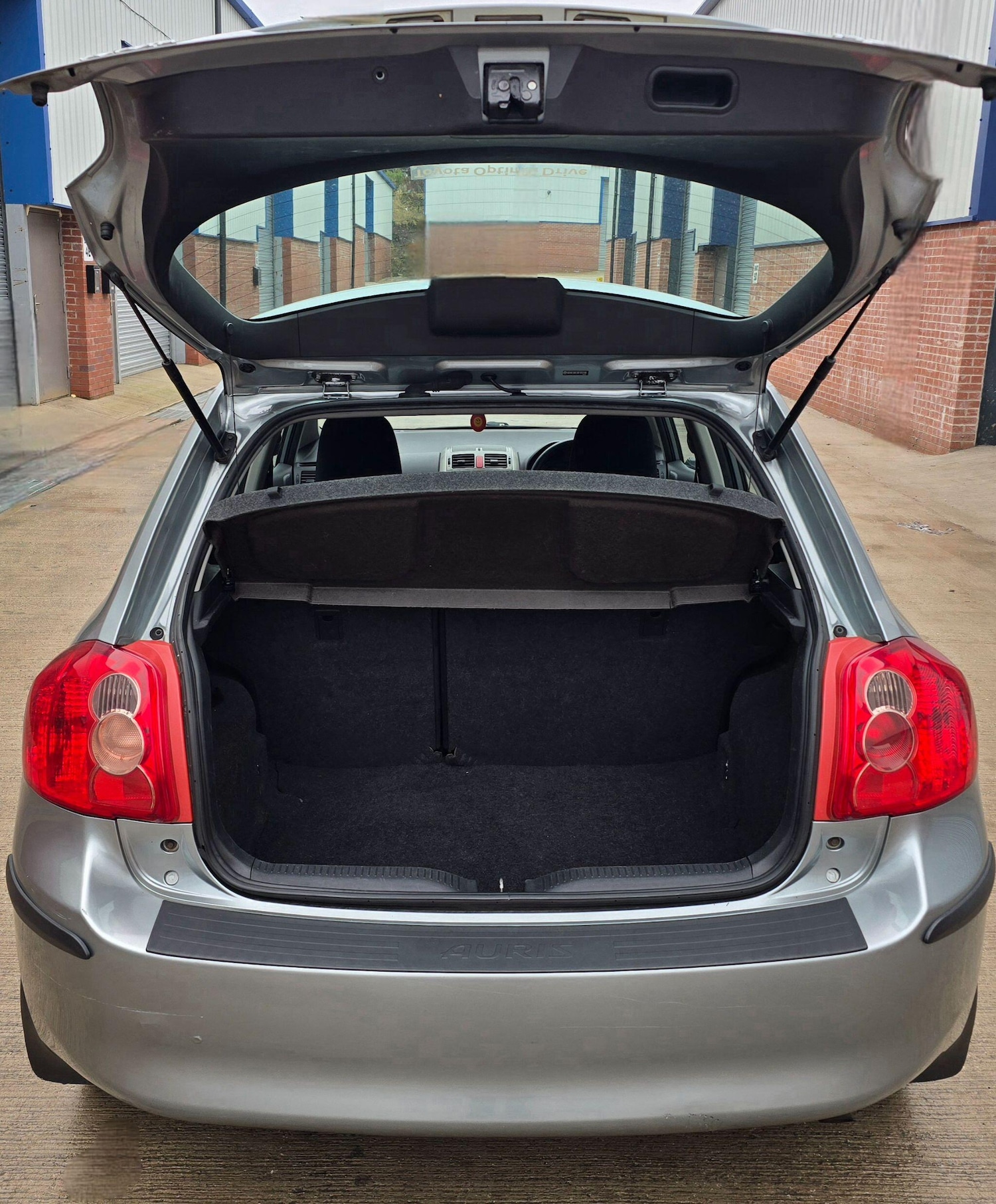 Used Toyota Auris 2009 for sale - 77612933: Photo 29