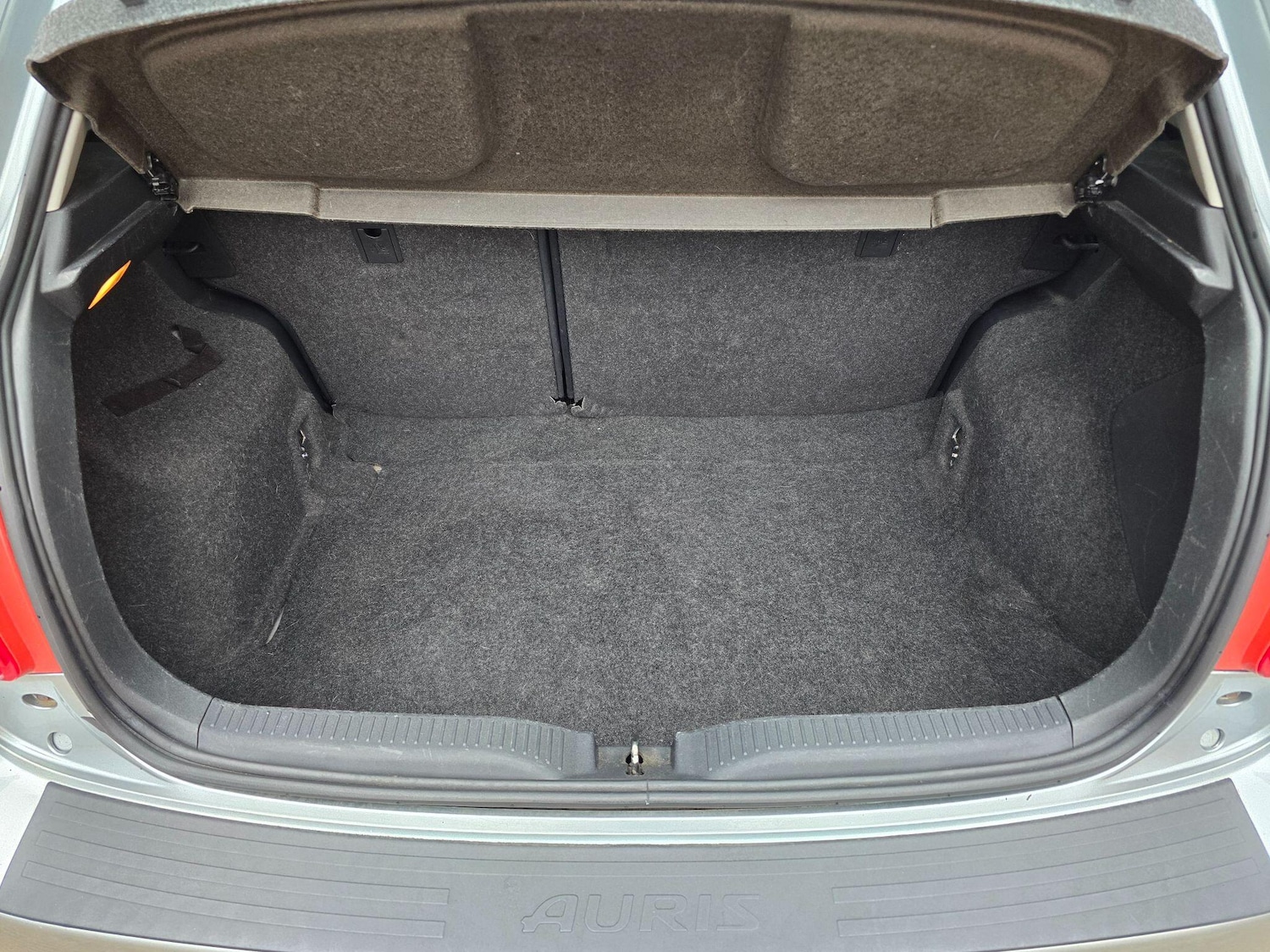 Used Toyota Auris 2009 for sale - 77612933: Photo 31