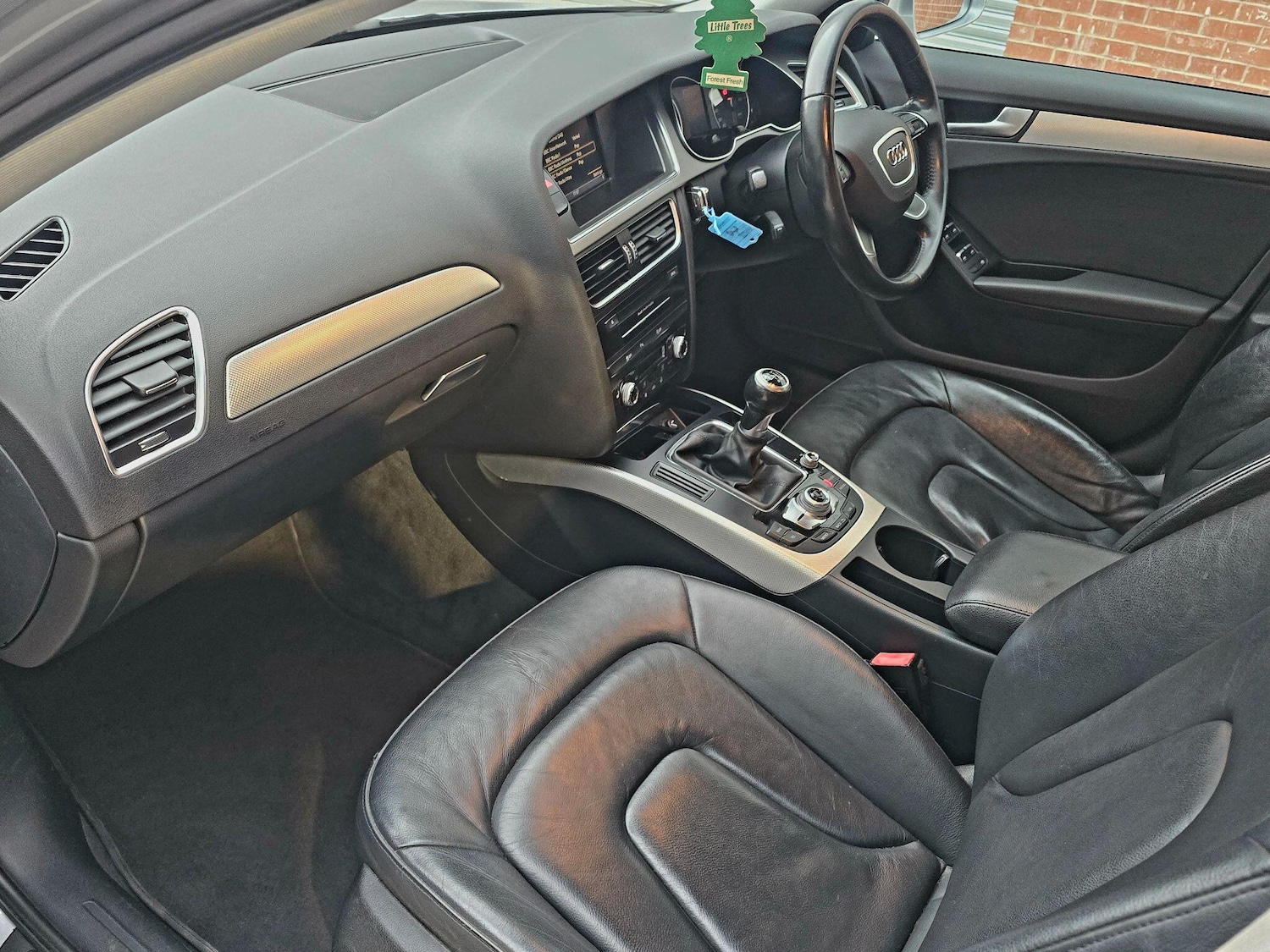 Used Audi A4 Avant 2014 for sale - 77793888: Photo 17