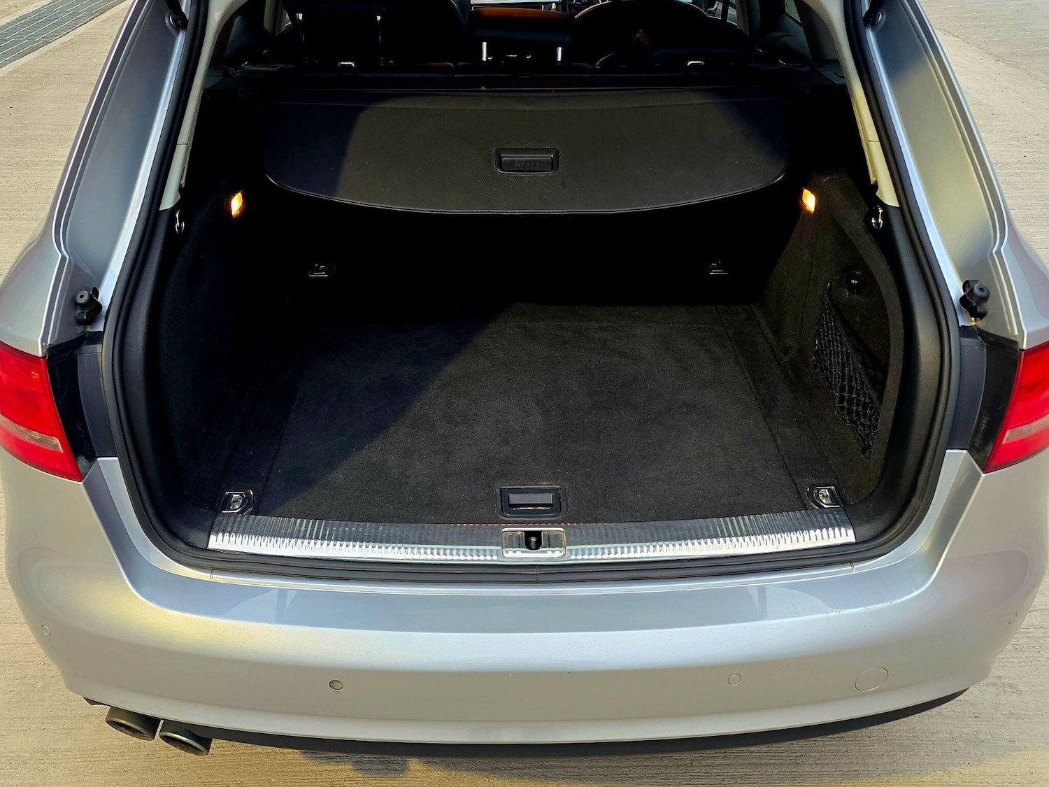 Used Audi A4 Avant 2014 for sale - 77793888: Photo 28