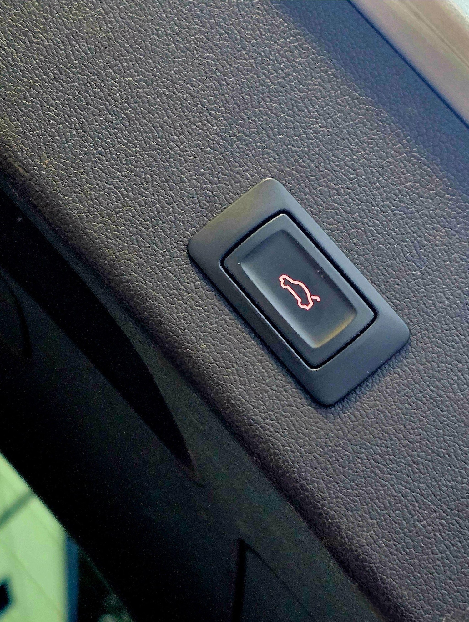 Used Audi A4 Avant 2014 for sale - 77793888: Photo 29