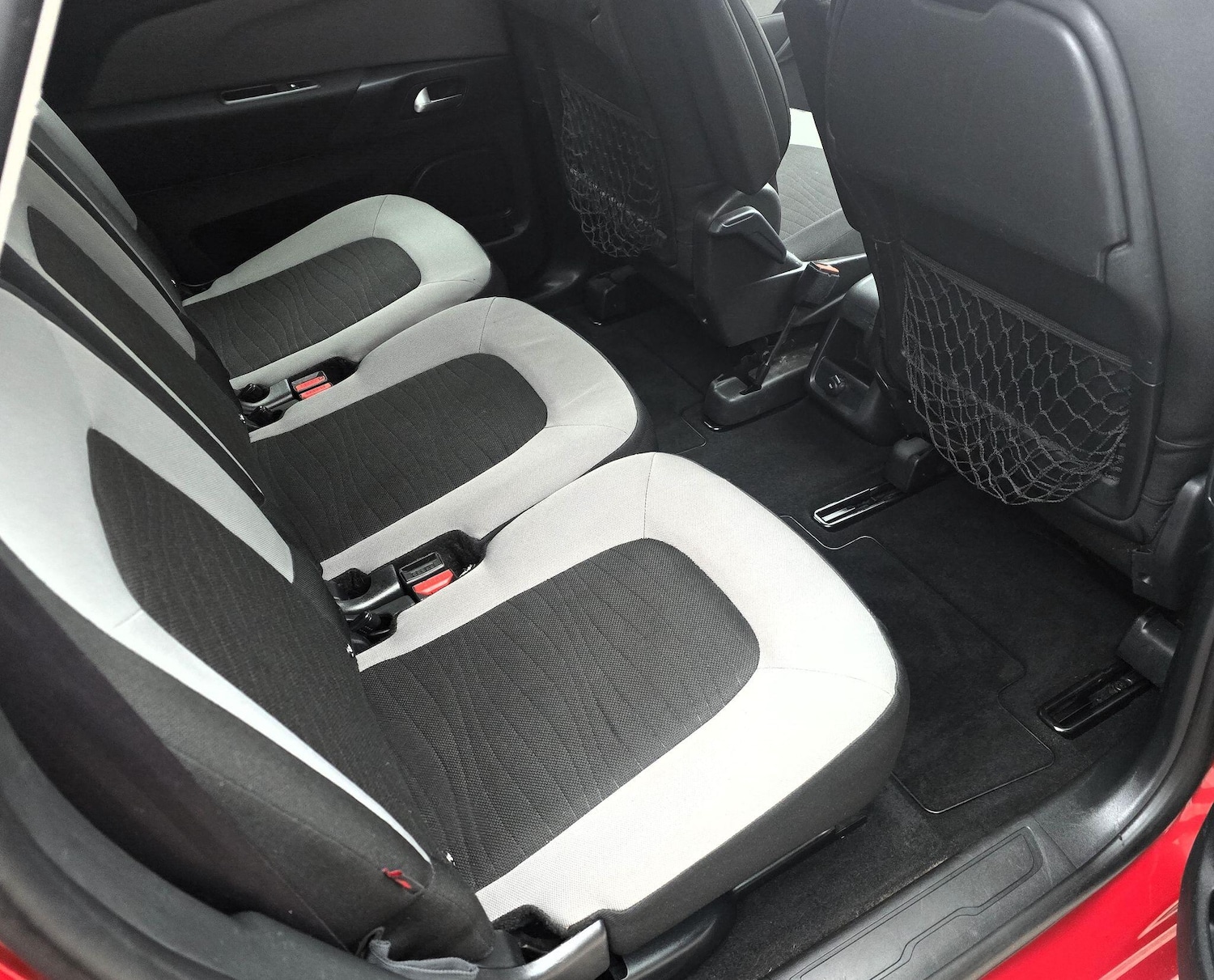 Used Citroen C4 Picasso 2013 for sale - 76855985: Photo 15