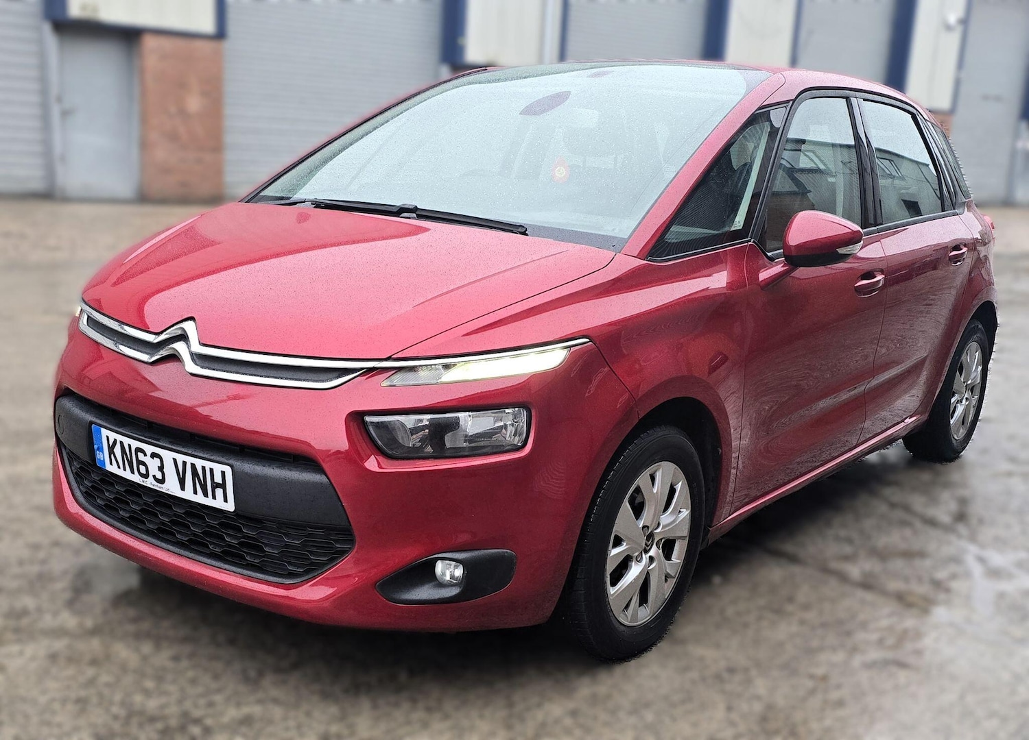 Used Citroen C4 Picasso 2013 for sale - 76855985: Photo 5