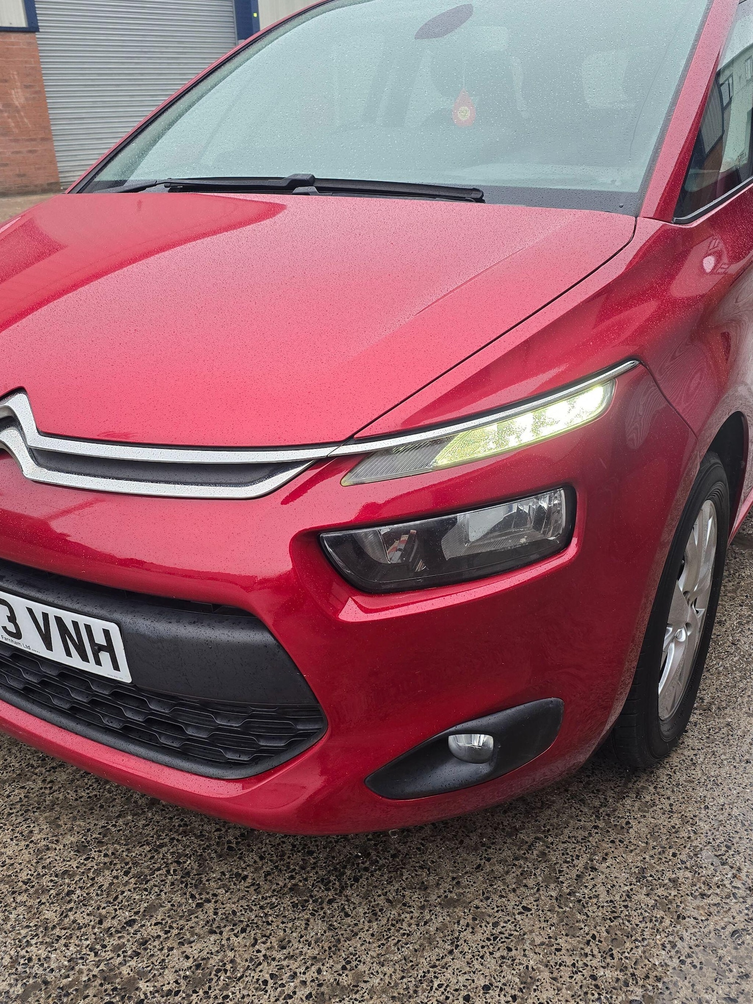 Used Citroen C4 Picasso 2013 for sale - 76855985: Photo 8