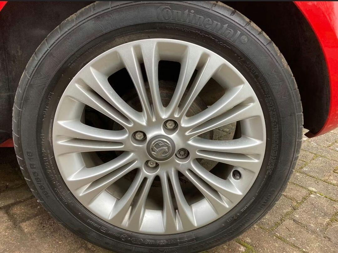 Used Vauxhall Corsa 2013 for sale - 77377299: Photo 5