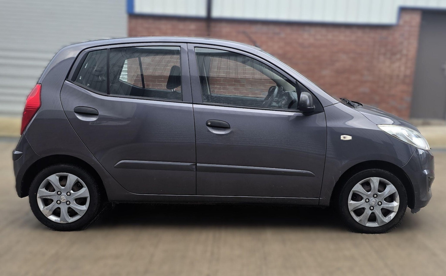 Used Hyundai i10 2014 for sale - 77396326: Photo 13