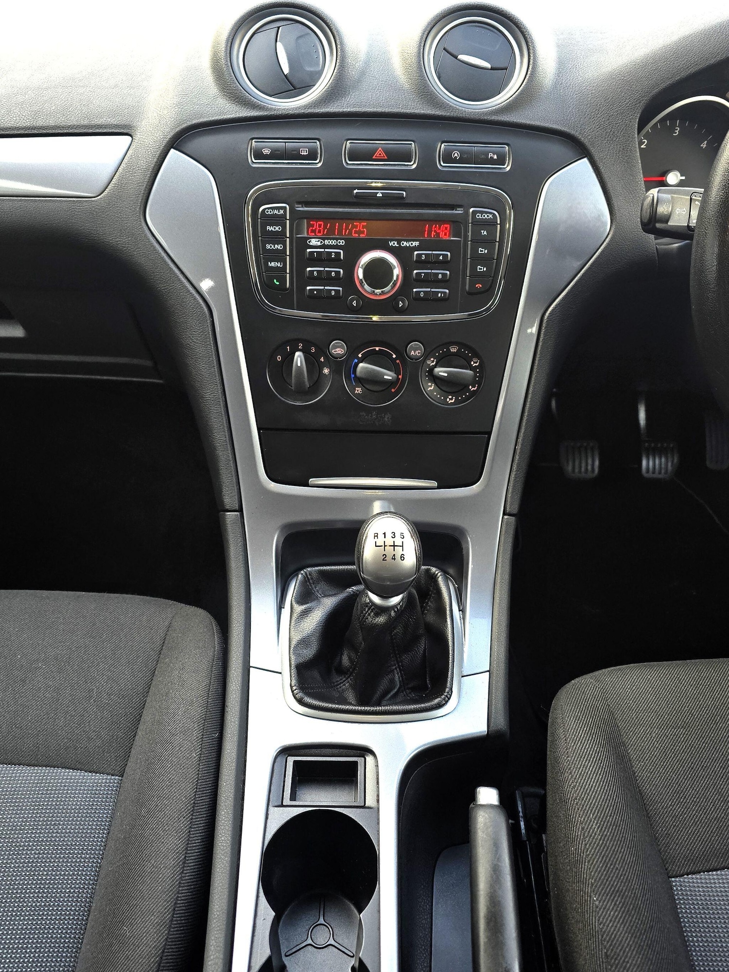 Used Ford Mondeo 2014 for sale - 77155553: Photo 7