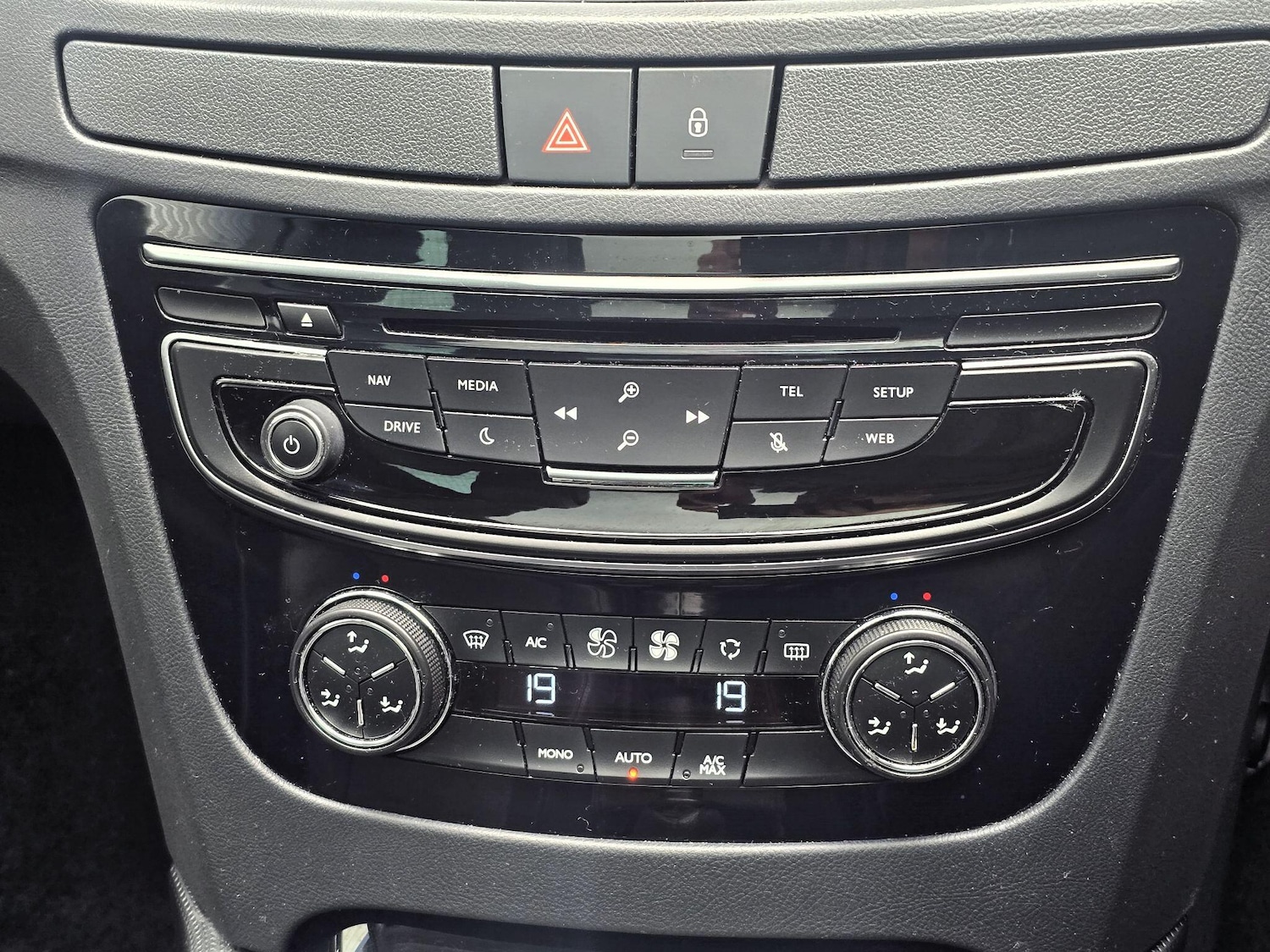 Used Peugeot 508 2017 for sale - 77320808: Photo 38