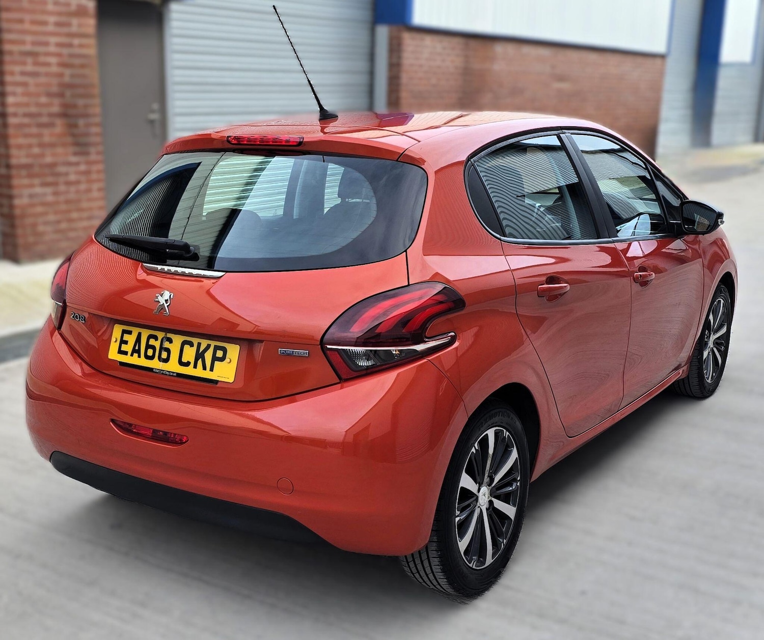 Used Peugeot 208 2016 for sale - 77709760: Photo 12