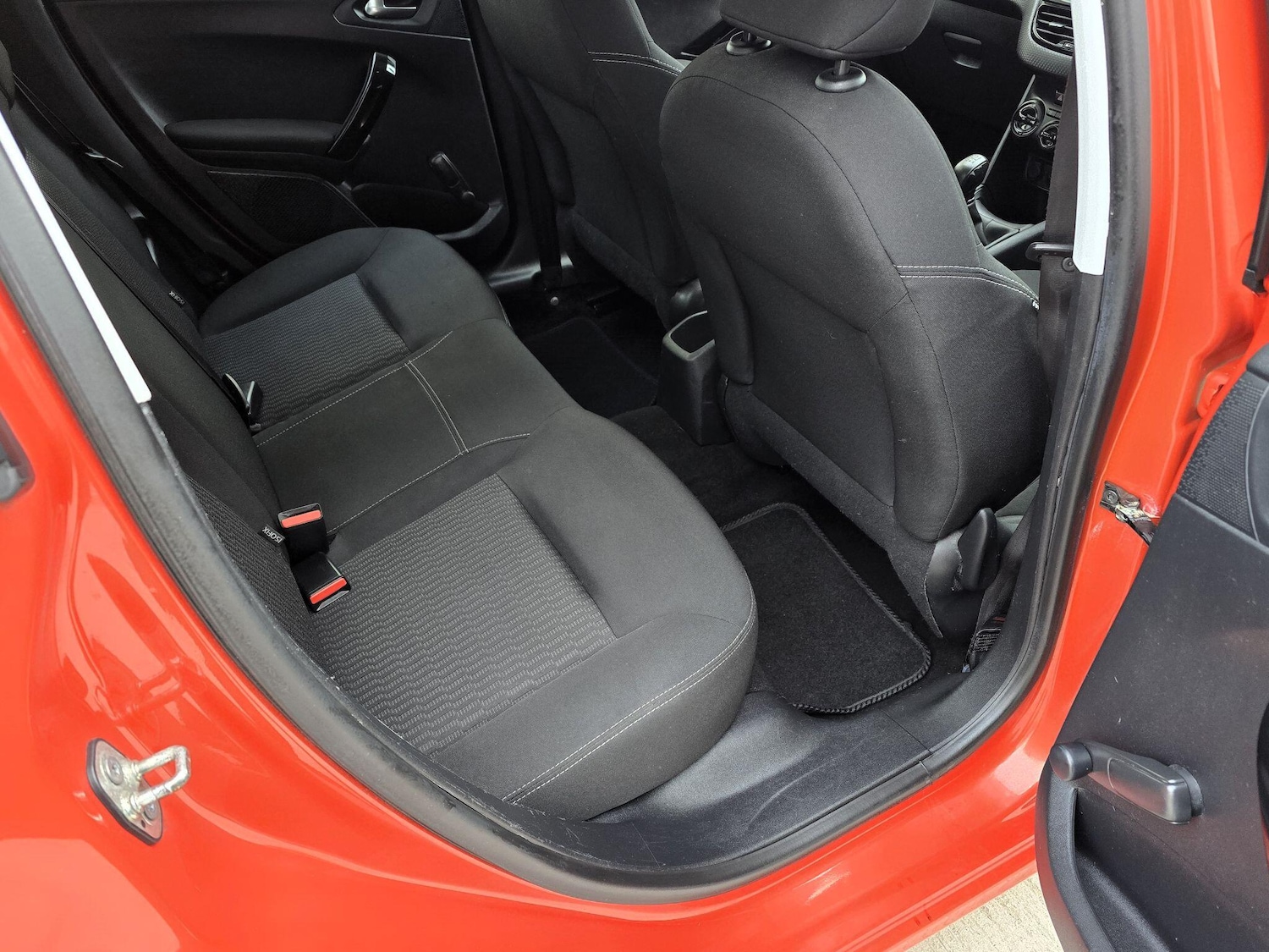 Used Peugeot 208 2016 for sale - 77709760: Photo 16