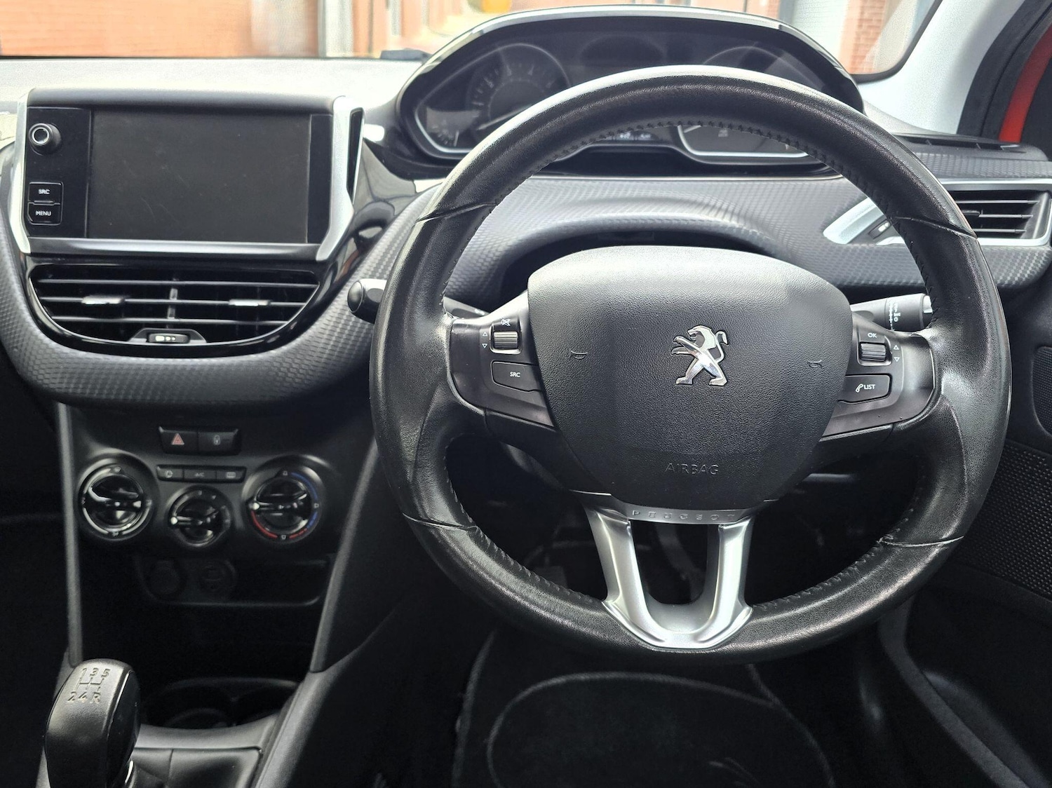 Used Peugeot 208 2016 for sale - 77709760: Photo 31