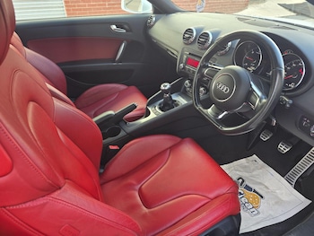 Used Audi TT 2010 for sale - 79375566: Photo