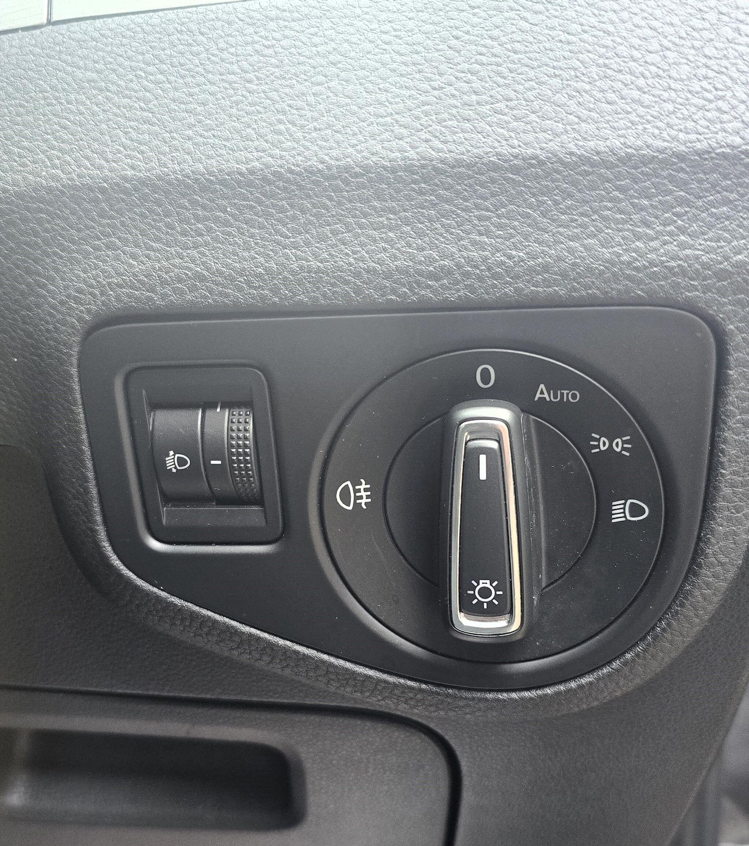 Used Volkswagen Golf SV 2015 for sale - 76988839: Photo 18