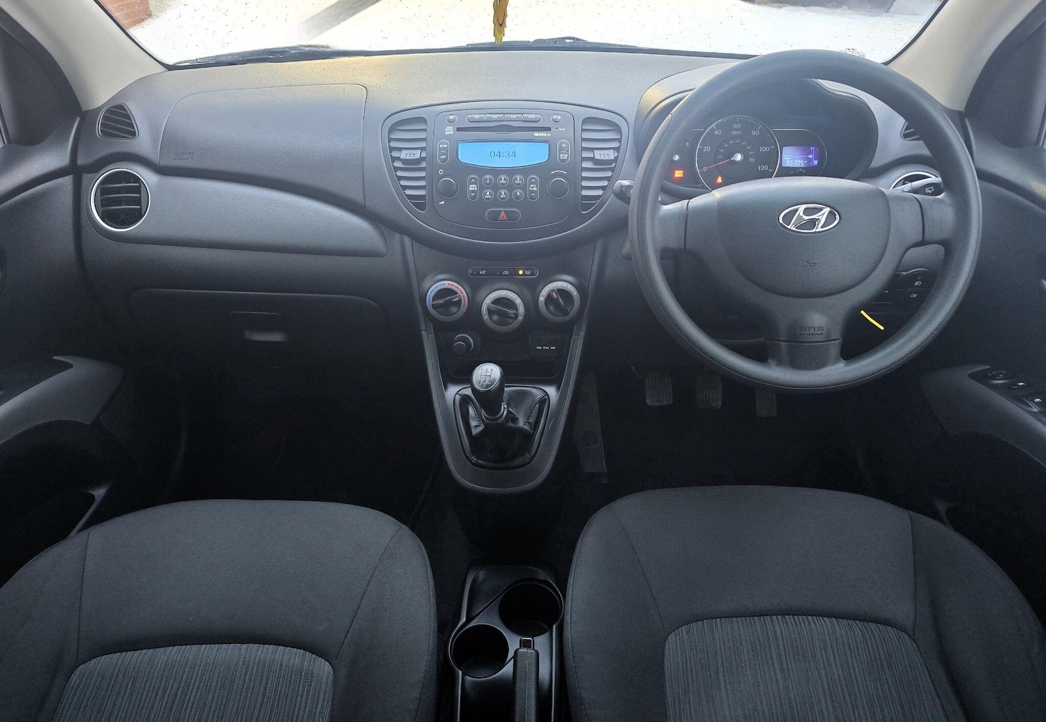 Used Hyundai i10 2014 for sale - 77084485: Photo 14