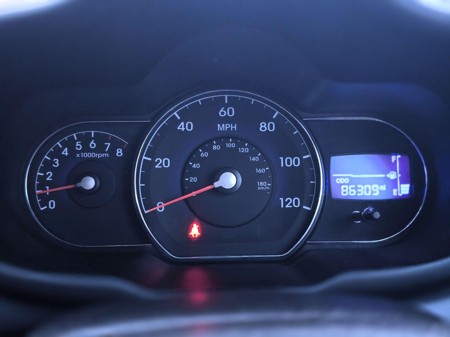 Used Hyundai i10 2014 for sale - 77084485: Photo 16