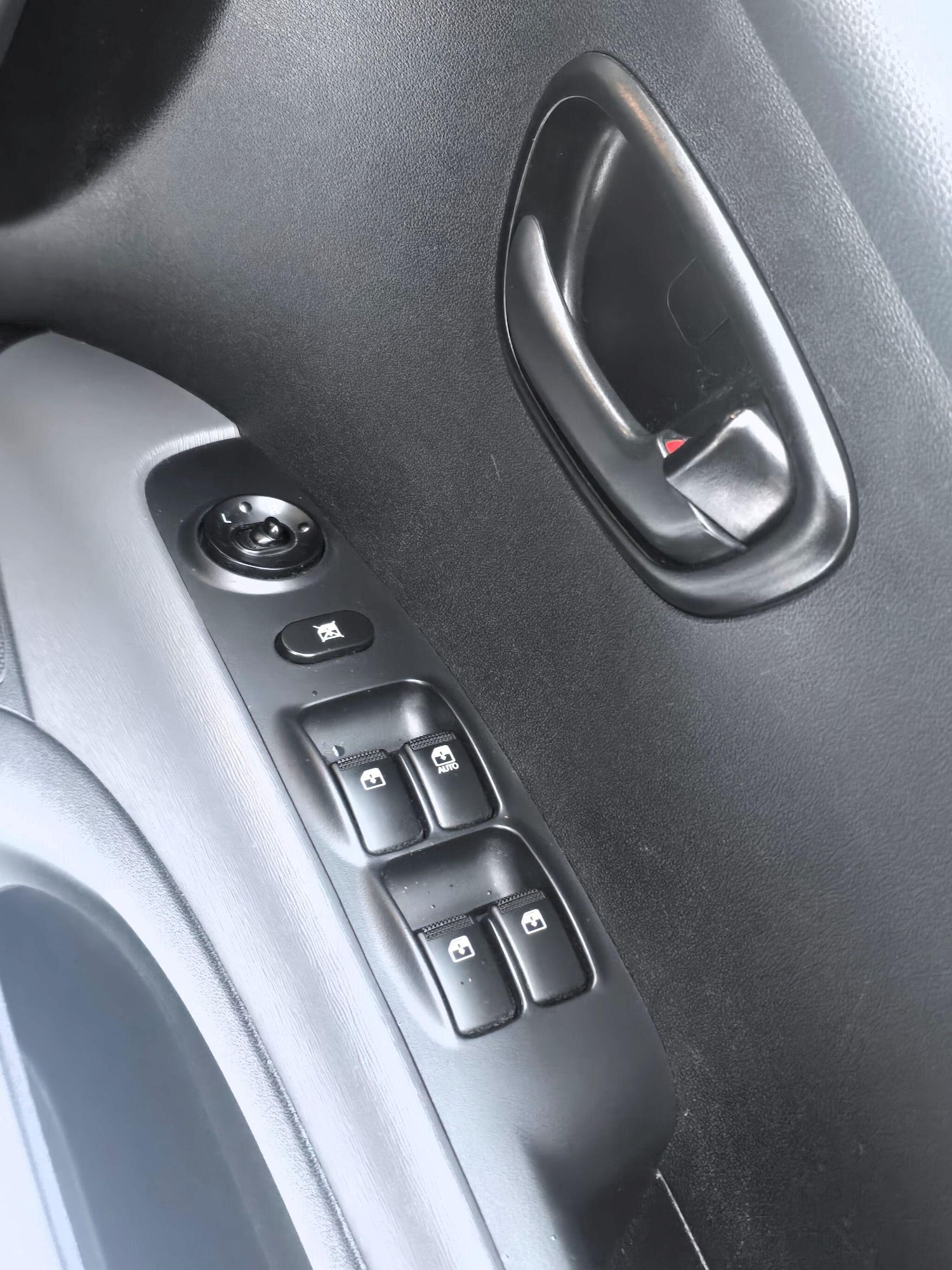 Used Hyundai i10 2014 for sale - 77084485: Photo 22