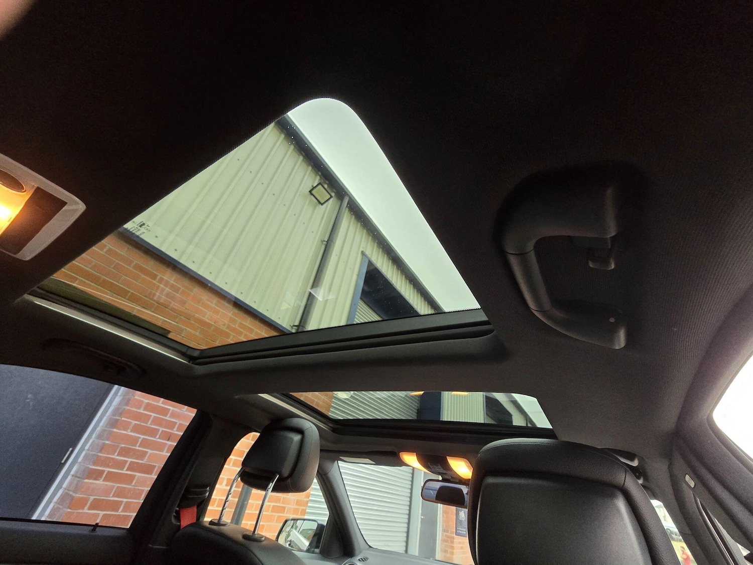 Used Mercedes-Benz C Class 2012 for sale - 76990404: Photo 27