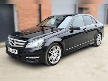 Used Mercedes-Benz C Class 2012 for sale - 76990404: Photo