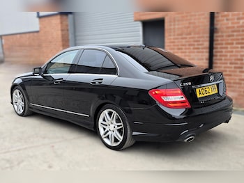 Used Mercedes-Benz C Class 2012 for sale - 76990404: Photo