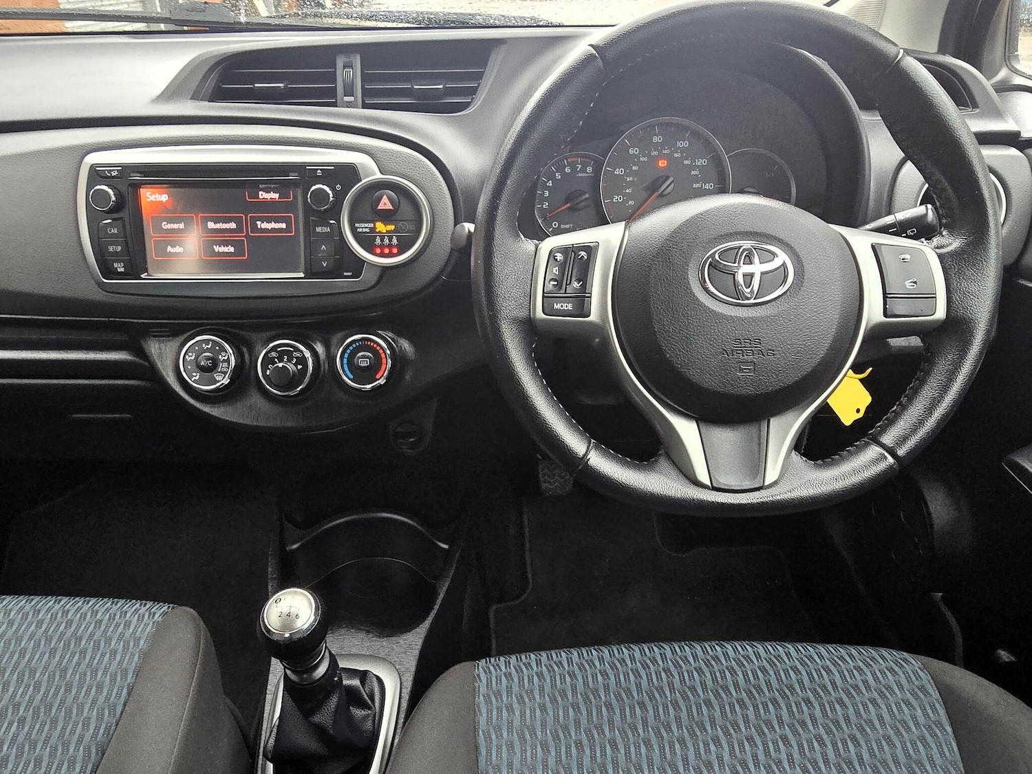 Used Toyota Yaris 2012 for sale - 76855699: Photo 13