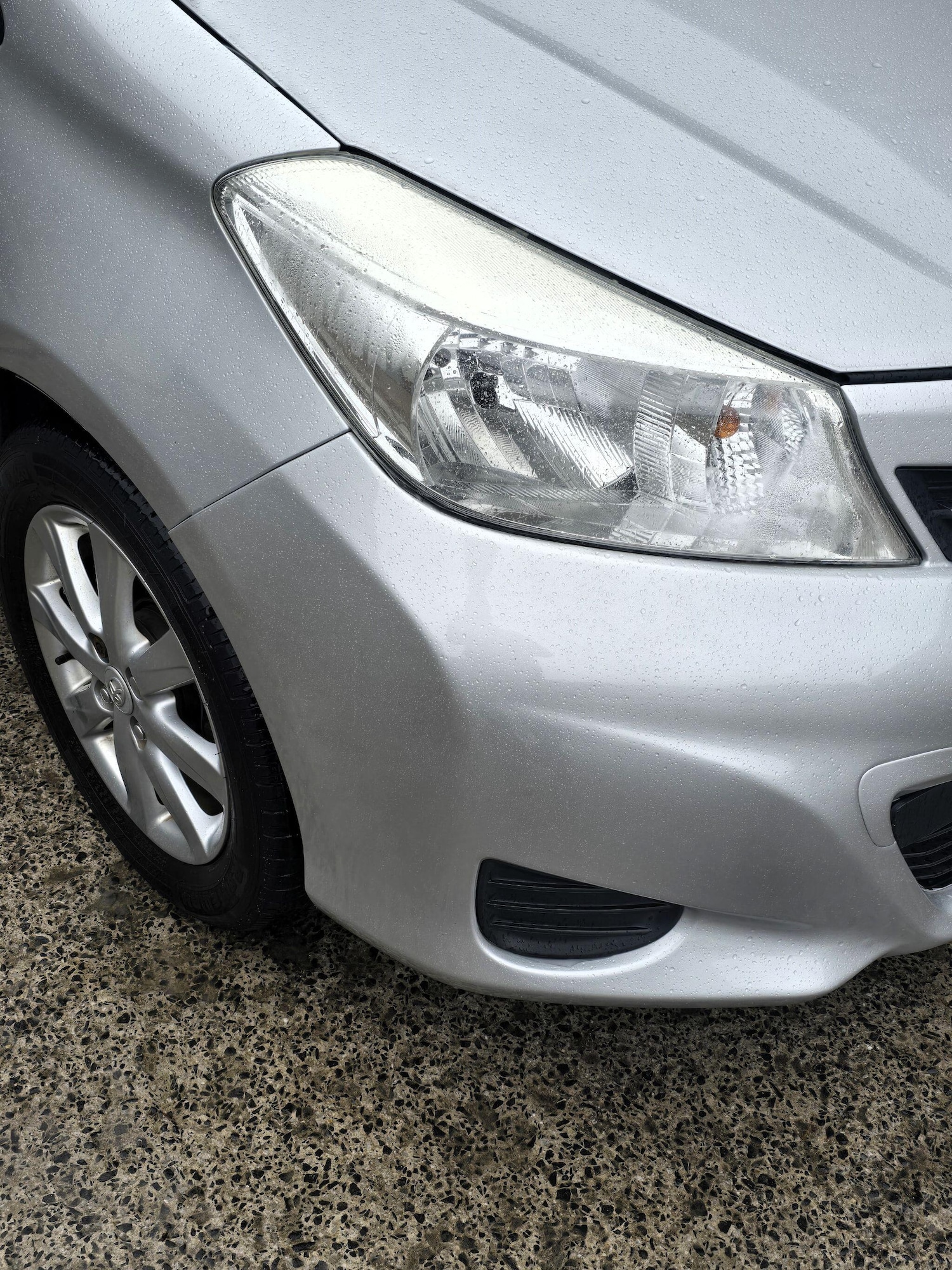 Used Toyota Yaris 2012 for sale - 76855699: Photo 29