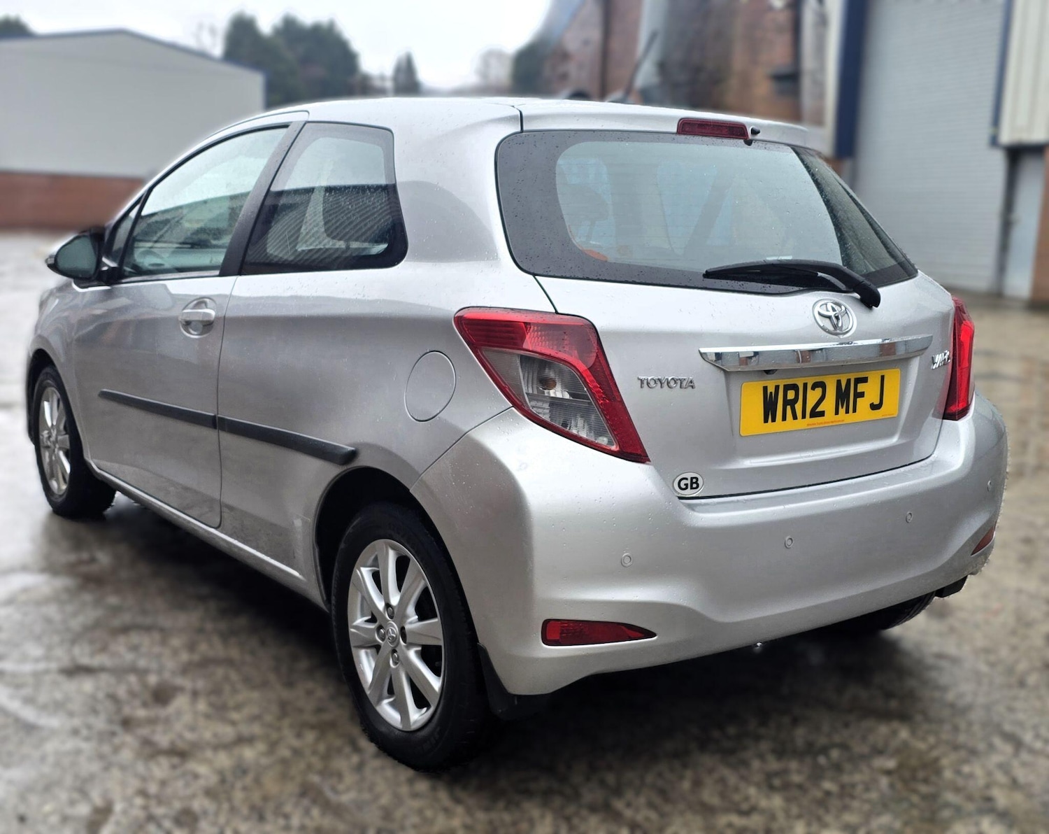 Used Toyota Yaris 2012 for sale - 76855699: Photo 7