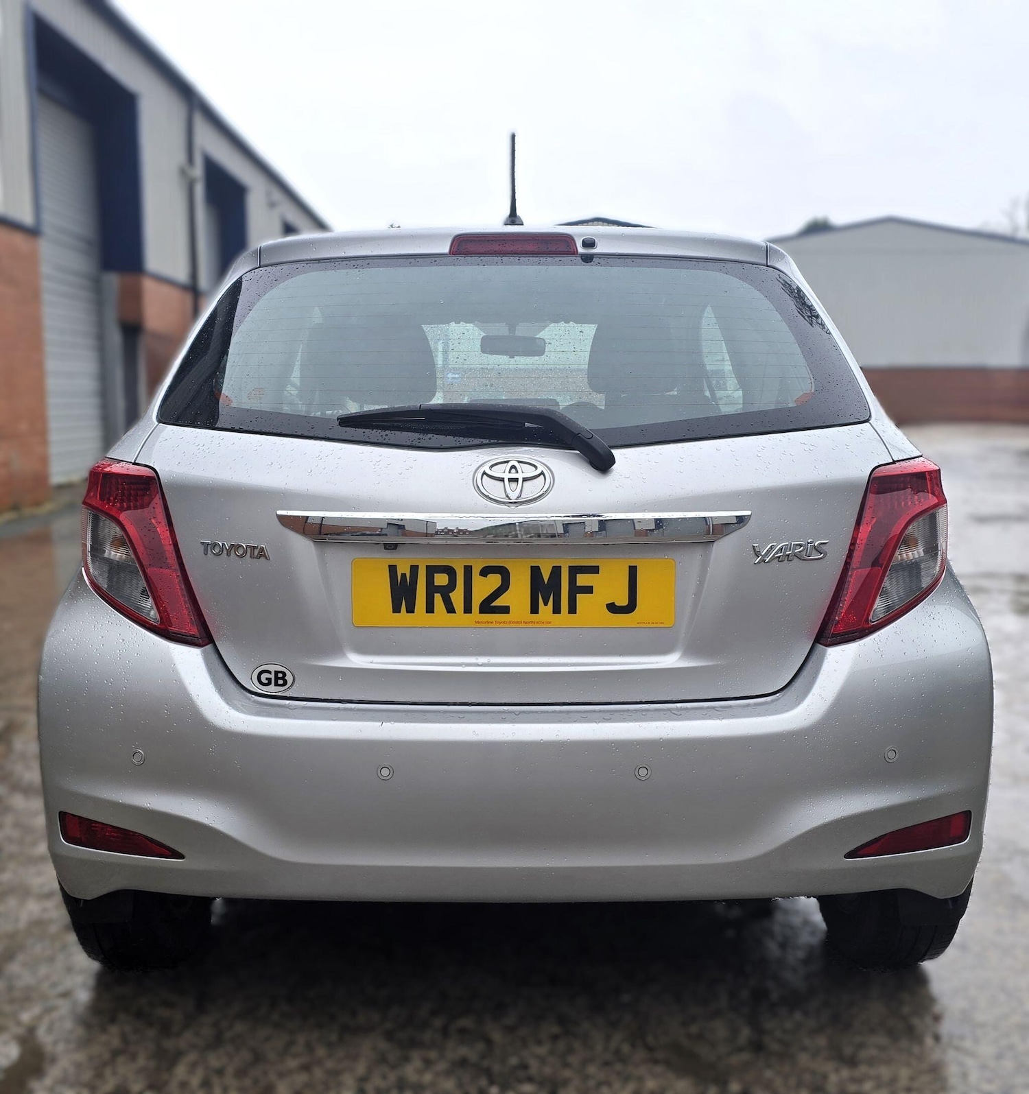 Used Toyota Yaris 2012 for sale - 76855699: Photo 8