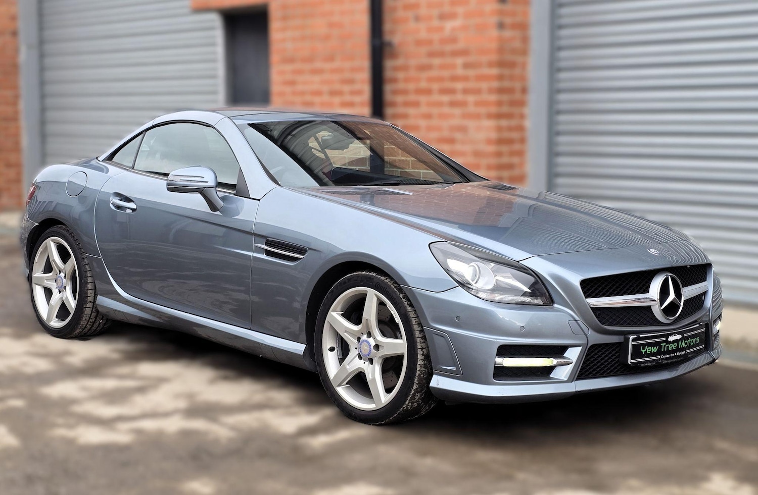 Used Mercedes-Benz SLK 2011 for sale - 76988409: Photo 1