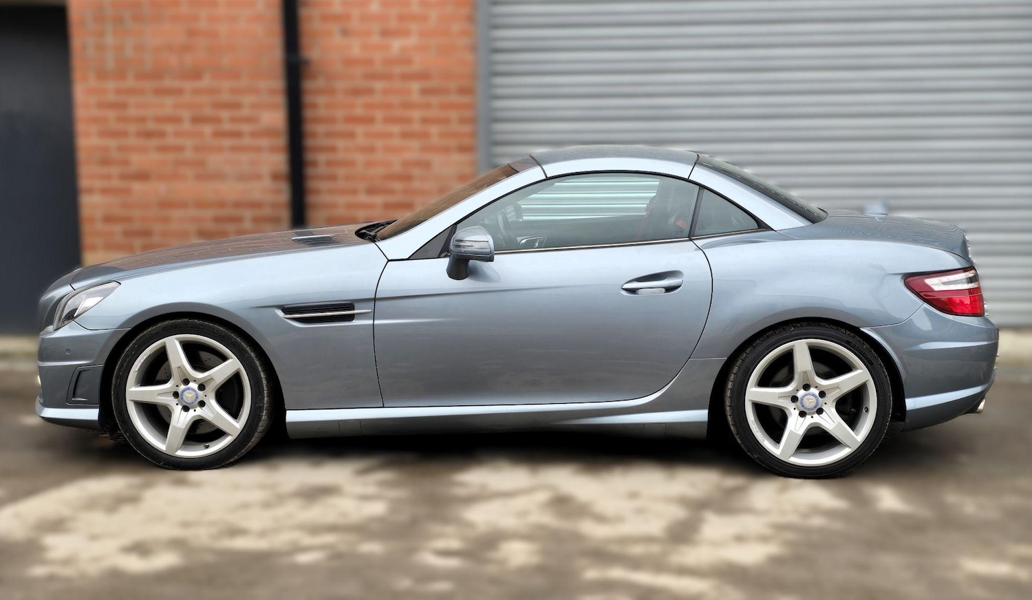 Used Mercedes-Benz SLK 2011 for sale - 76988409: Photo 20