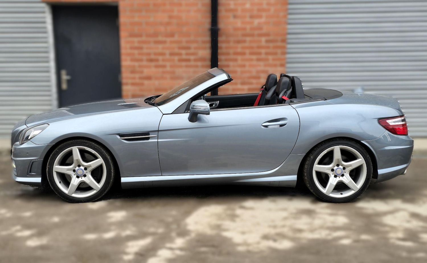 Used Mercedes-Benz SLK 2011 for sale - 76988409: Photo 21