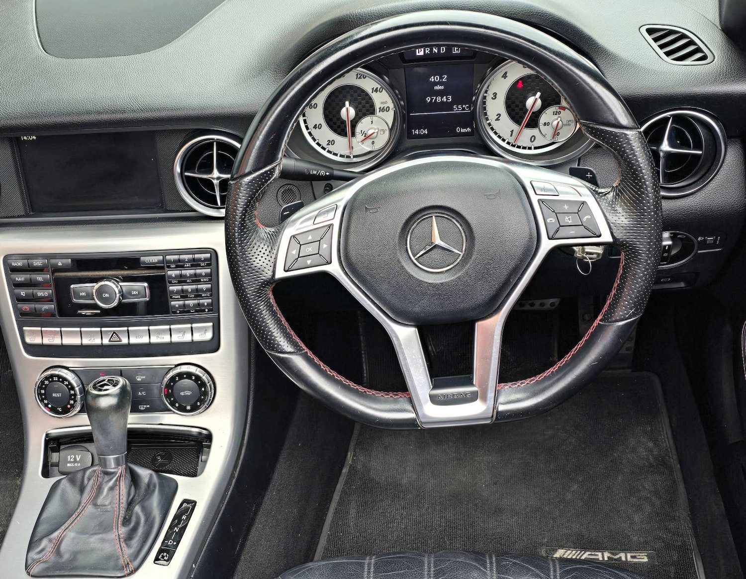 Used Mercedes-Benz SLK 2011 for sale - 76988409: Photo 24