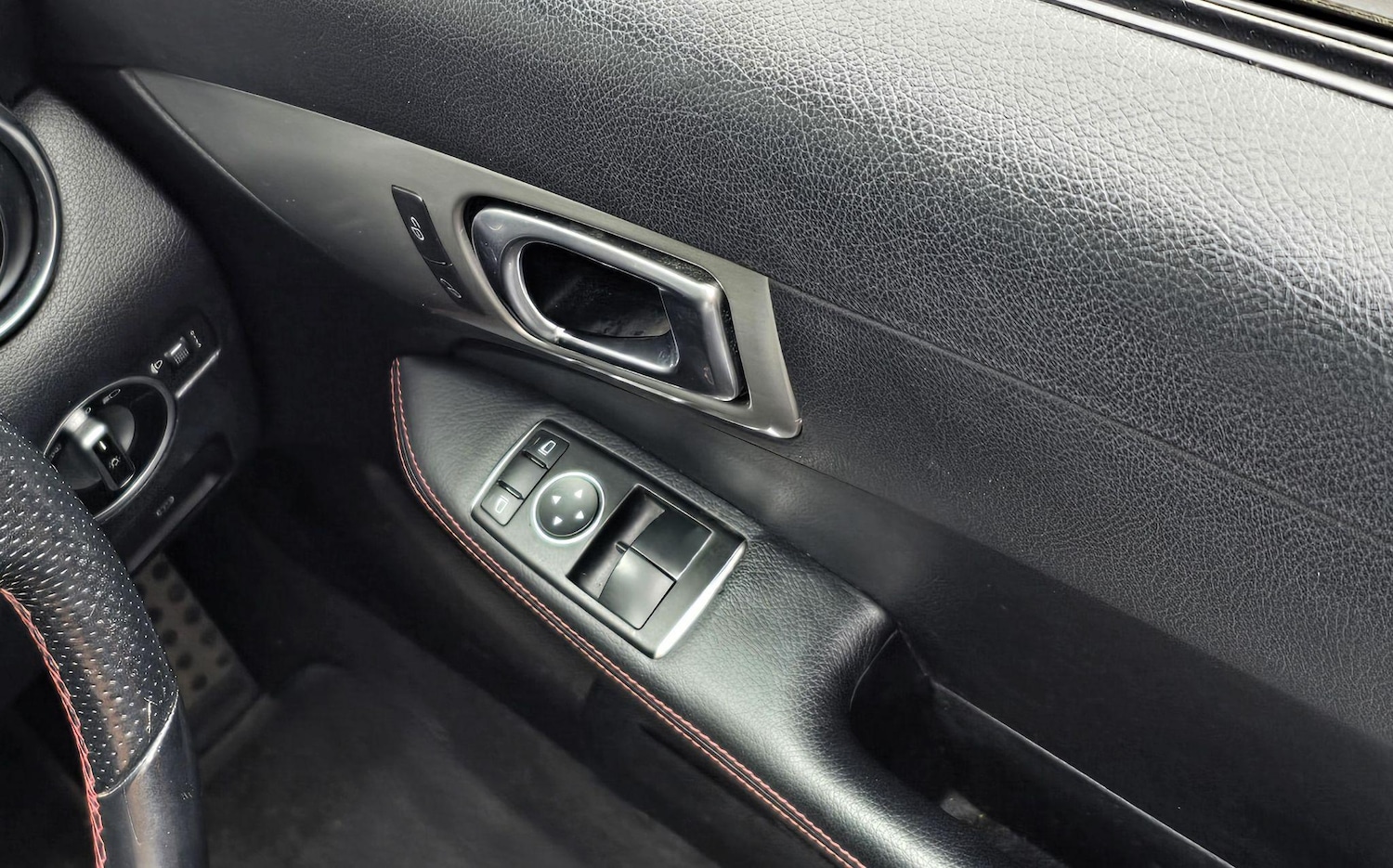 Used Mercedes-Benz SLK 2011 for sale - 76988409: Photo 26