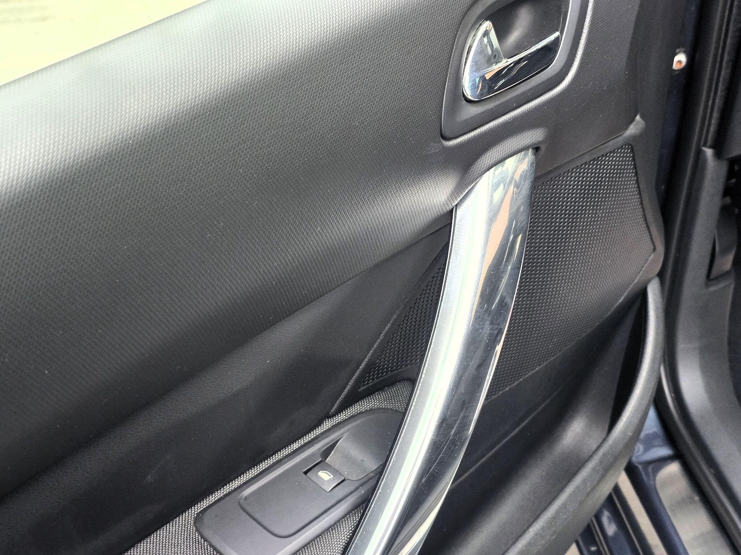 Used Peugeot 308 2012 for sale - 77637659: Photo 23