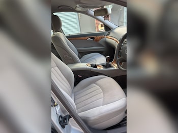 Used Mercedes-Benz E Class 2006 for sale - 79375560: Photo