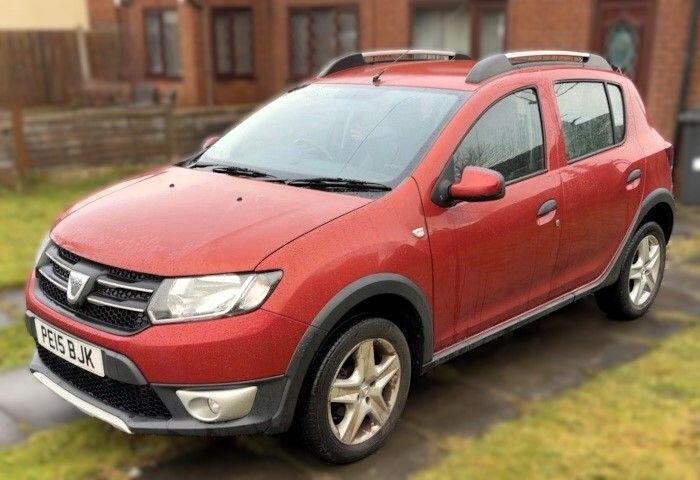 Used Dacia Sandero Stepway 2015 for sale - 77202892: Photo 5