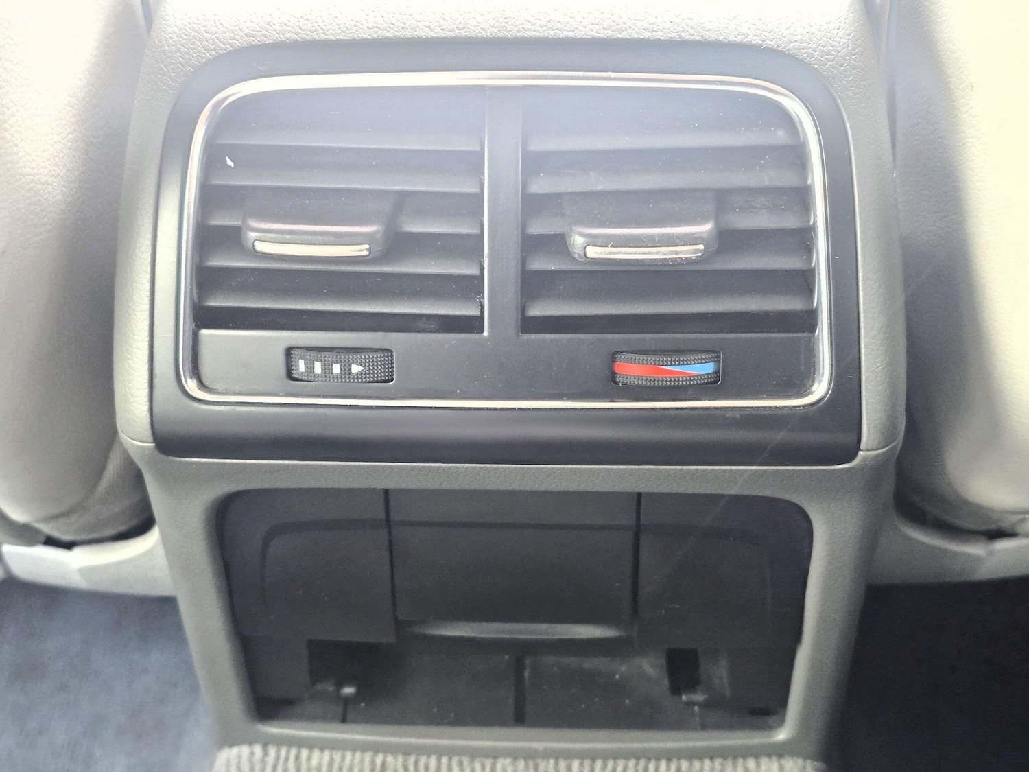 Used Audi A4 2010 for sale - 77411545: Photo 21