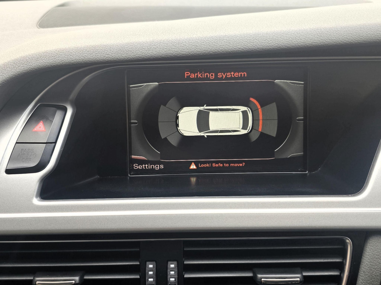 Used Audi A4 2010 for sale - 77411545: Photo 36