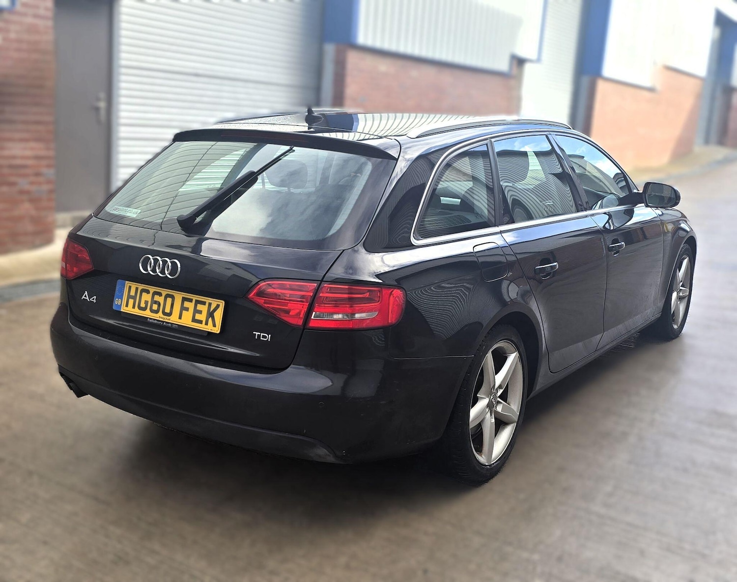 Used Audi A4 2010 for sale - 77411545: Photo 7