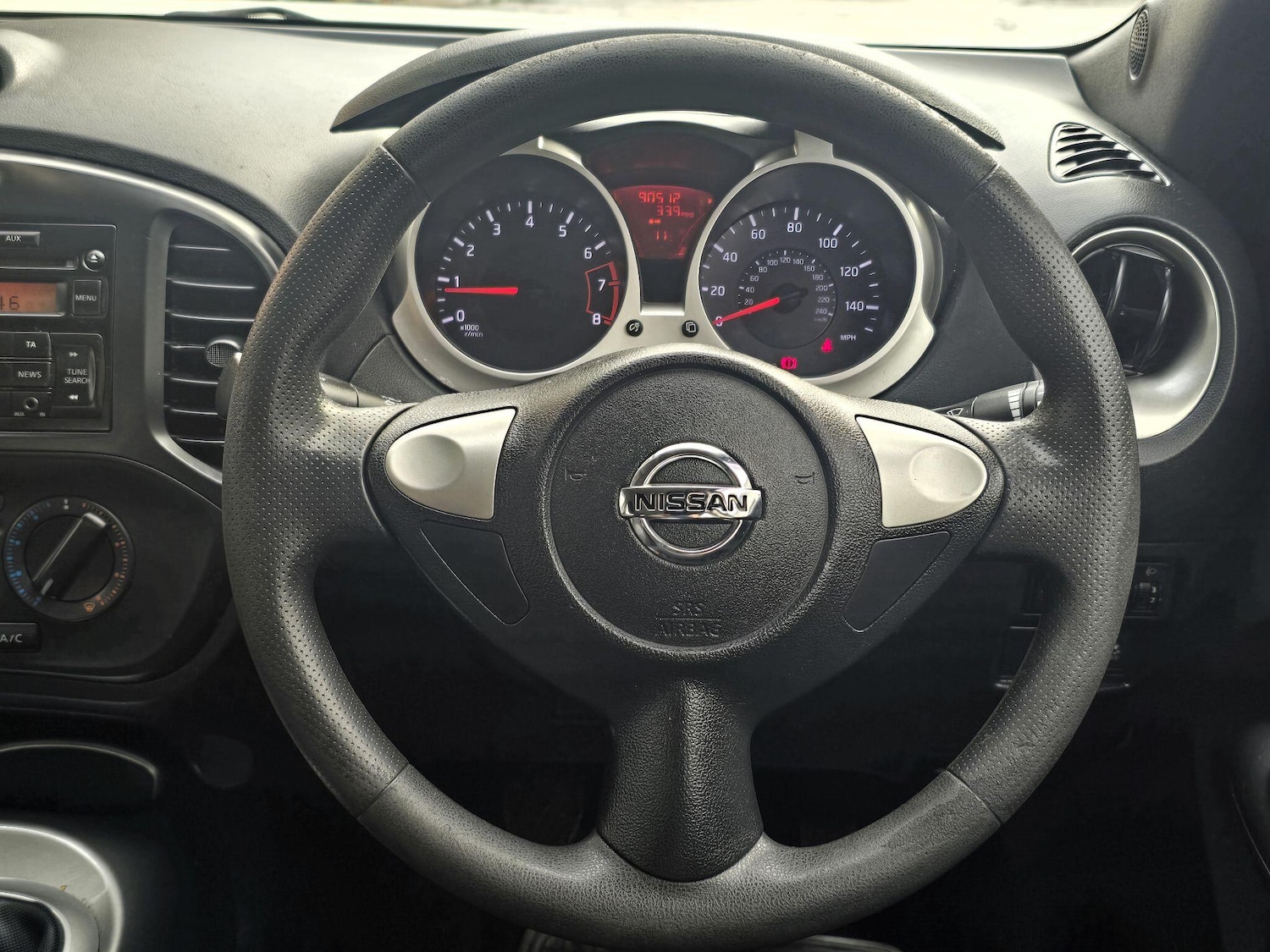 Used Nissan Juke 2012 for sale - 76359904: Photo 15