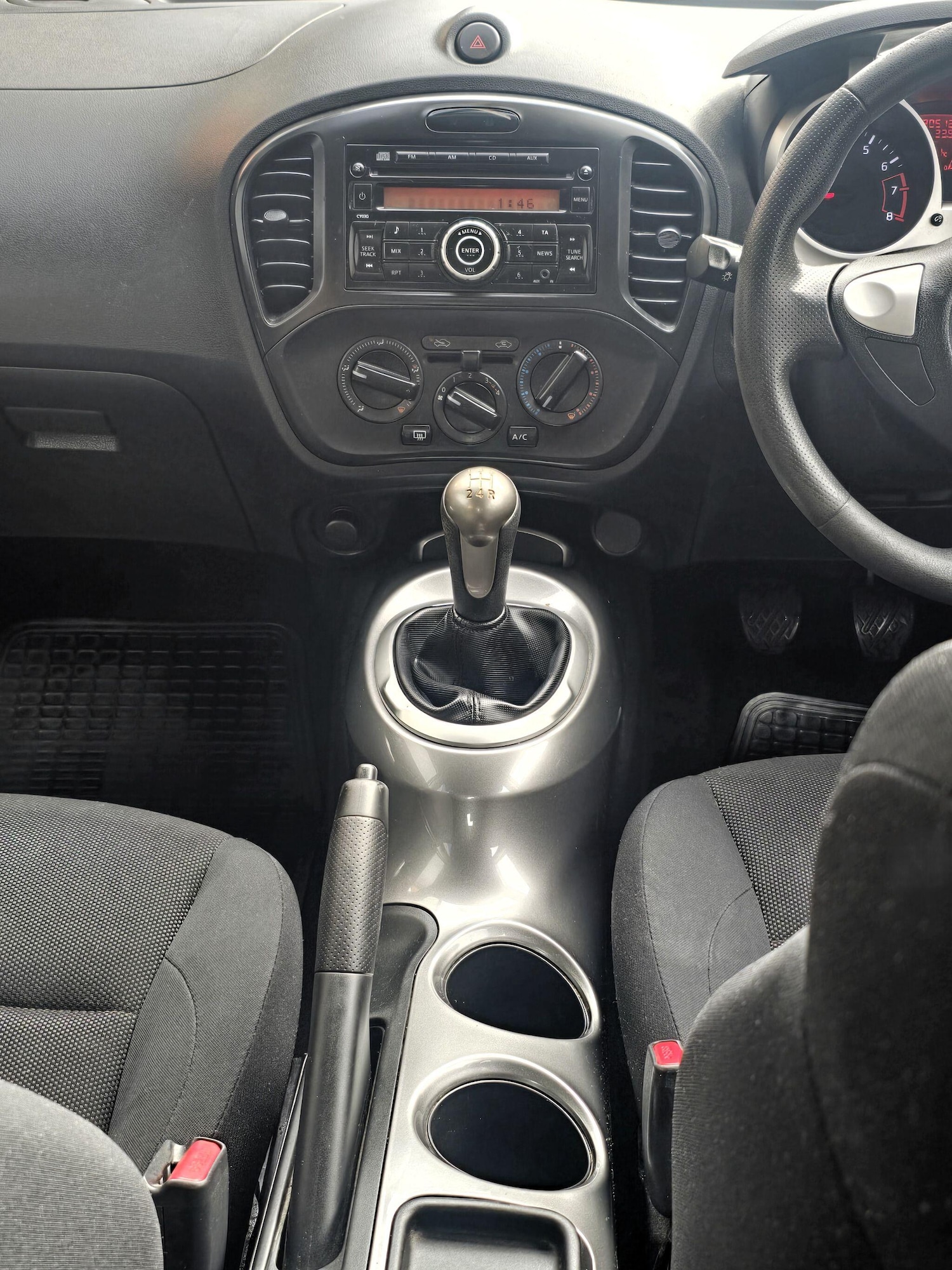 Used Nissan Juke 2012 for sale - 76359904: Photo 17